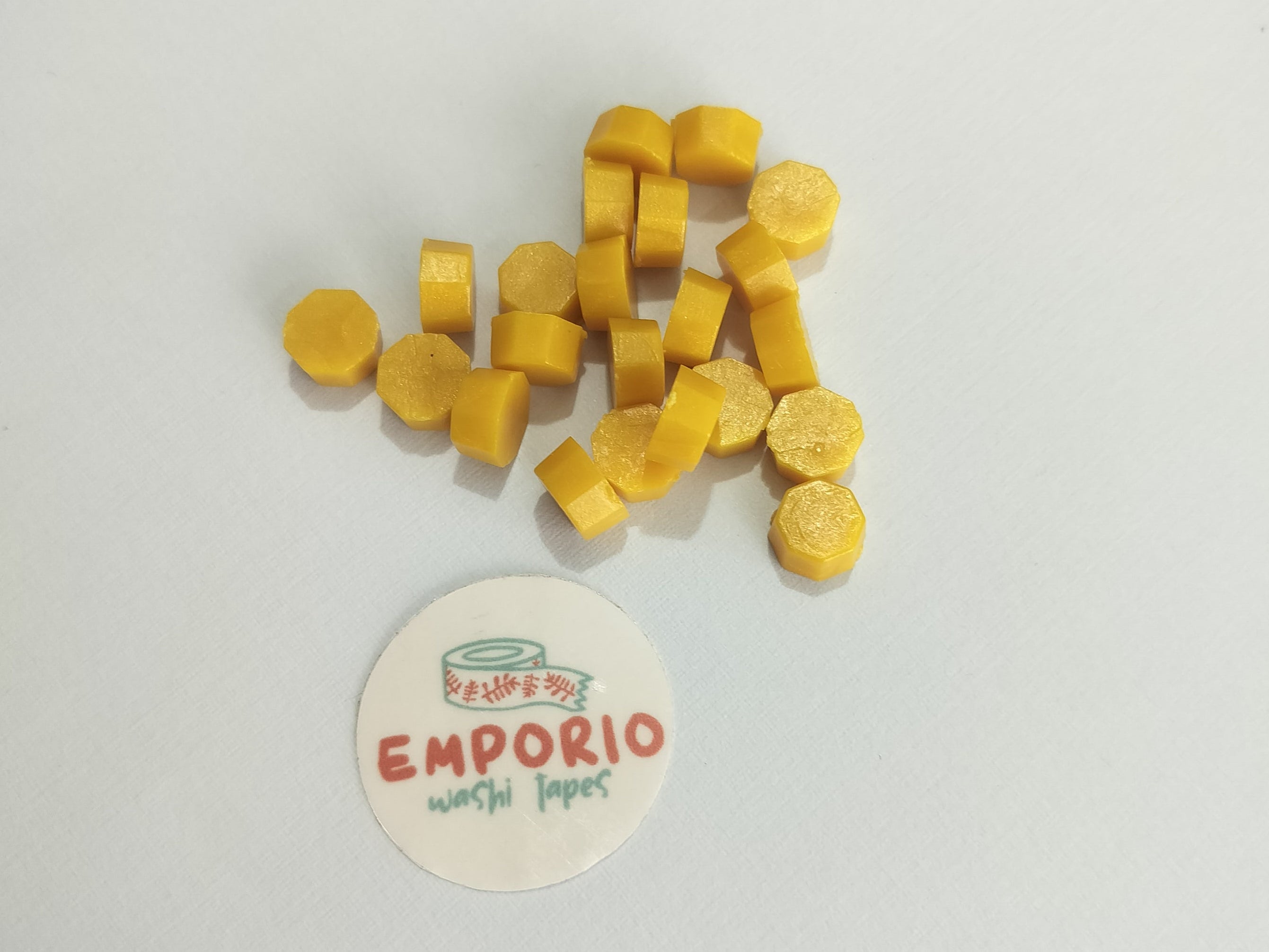 Lacre amarillo